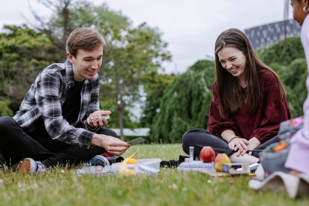Students enjoying a picnic in Ravelin Park