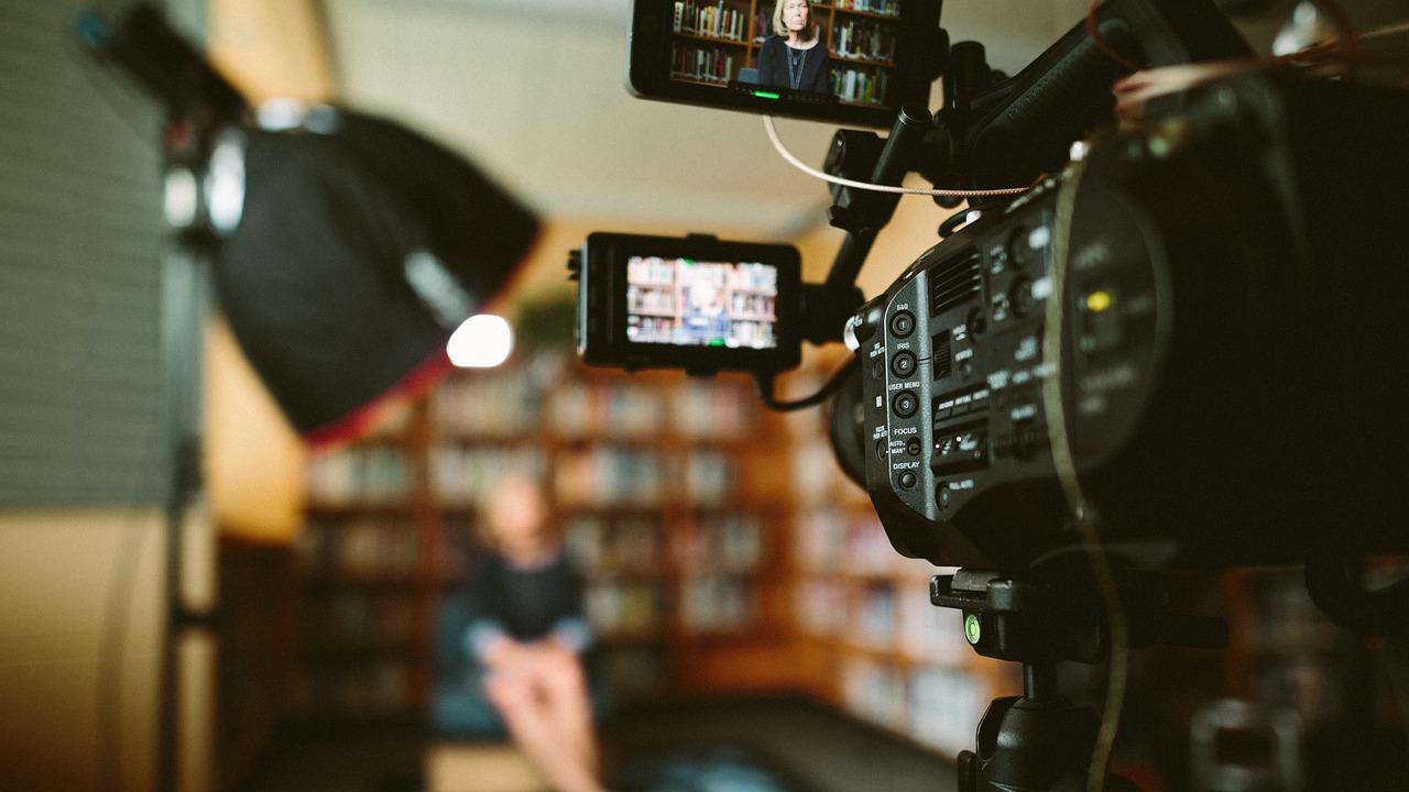 Add a splash of audio-visual variety